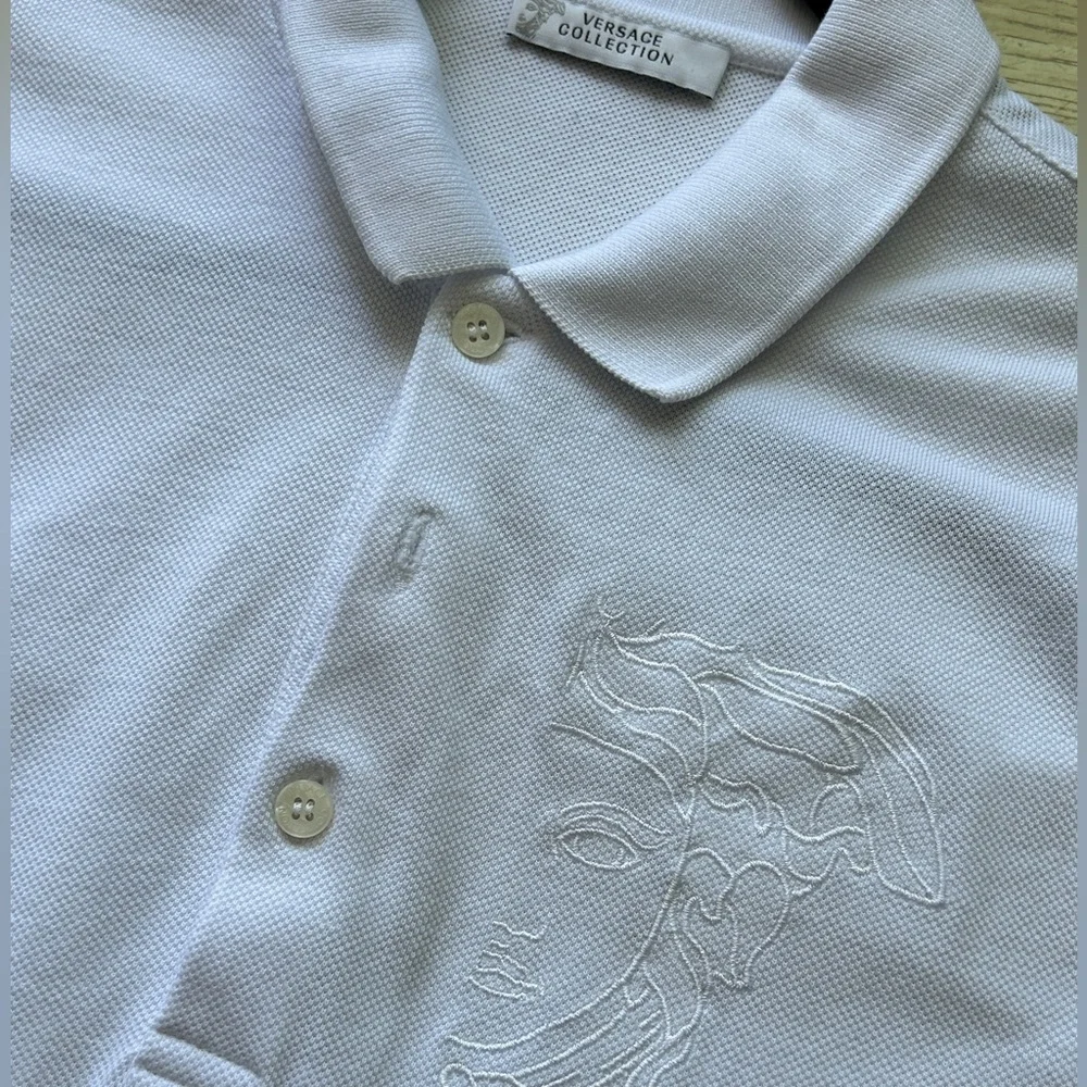 Authentic Versace polo shirt.  Men, size large.  Slim fit and almost brand new. - Picture 2 of 4